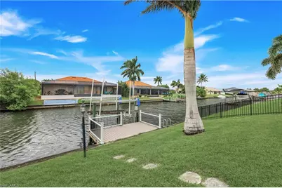 305 SE 31st St, Cape Coral, FL 33904 - Photo 32