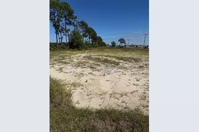 911 Wilmington Pkwy, Cape Coral, FL 33993 - Photo 1