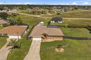 2263 NW 15th St, Cape Coral, FL 33993 - Photo 48