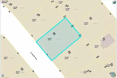 1880 La Roda Ave, Lehigh Acres, FL 33972 - Photo 2