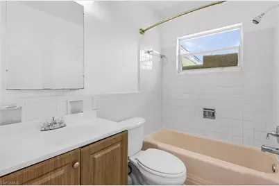 213 SE 47th St, Cape Coral, FL 33904 - Photo 12