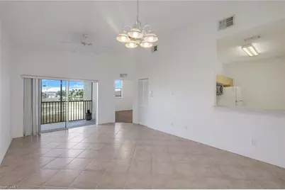 4125 Bellasol Cir #221, Fort Myers, FL 33916 - Photo 4