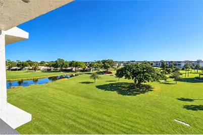 7406 Lake Breeze Dr #514, Fort Myers, FL 33907 - Photo 8