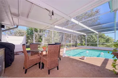 208 S Lake Dr, Lehigh Acres, FL 33936 - Photo 18