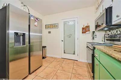208 S Lake Dr, Lehigh Acres, FL 33936 - Photo 10