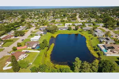 208 S Lake Dr, Lehigh Acres, FL 33936 - Photo 28