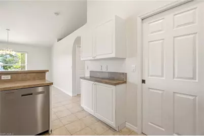 2600 SW 1st St, Cape Coral, FL 33991 - Photo 10