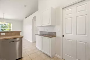 2600 SW 1st St, Cape Coral, FL 33991 - Photo 10
