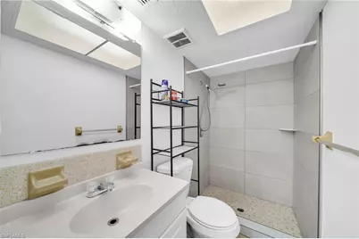 5210 Coronado Pkwy #5, Cape Coral, FL 33904 - Photo 14