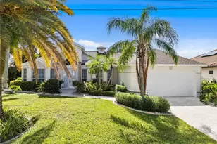 2206 SW 51st St, Cape Coral, FL 33914 - Photo 6