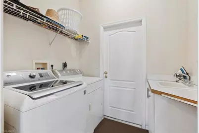 2206 SW 51st St, Cape Coral, FL 33914 - Photo 30