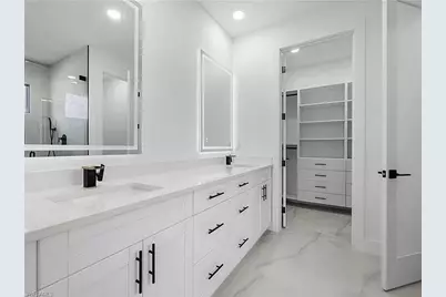 321 SE 2nd St, Cape Coral, FL 33990 - Photo 26