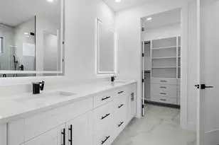 321 SE 2nd St, Cape Coral, FL 33990 - Photo 26