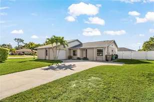 2326 SE 15th St, Cape Coral, FL 33990 - Photo 1