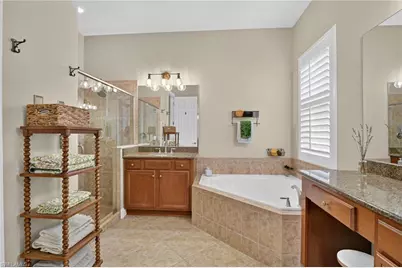 11279 Lithgow Ln, Fort Myers, FL 33913 - Photo 16