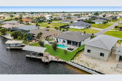 115 NW 33rd Ave, Cape Coral, FL 33993 - Photo 4