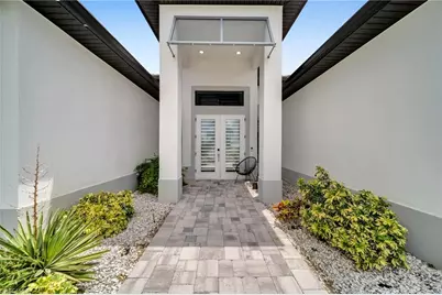 115 NW 33rd Ave, Cape Coral, FL 33993 - Photo 6