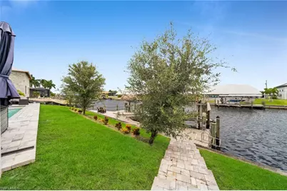 115 NW 33rd Ave, Cape Coral, FL 33993 - Photo 36