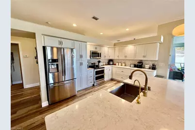 727 Milwaukee Blvd, Lehigh Acres, FL 33974 - Photo 14