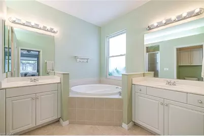 9274 Palm Island Cir, North Fort Myers, FL 33903 - Photo 14