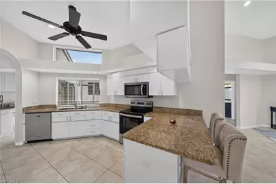 11931 King James Ct, Cape Coral, FL 33991 - Photo 12