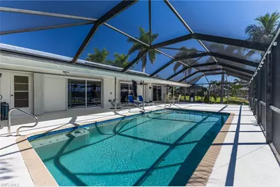 1626 SE 11th Ter, Cape Coral, FL 33990 - Photo 4
