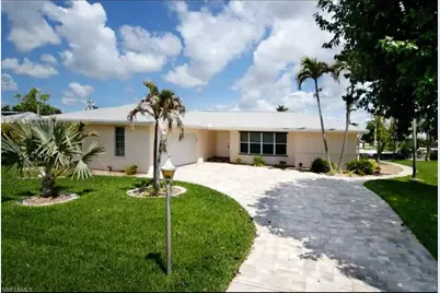 107 SW 58th Ter, Cape Coral, FL 33914 - Photo 1