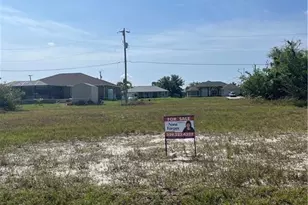 2020 NW 4th Terrace, Cape Coral, FL 33993 - Photo 4