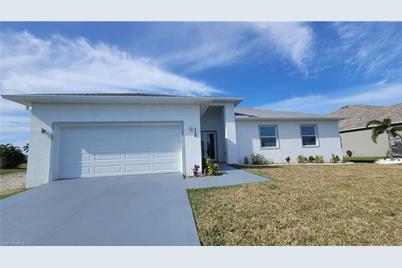 110 SW 36th Pl, Cape Coral, FL 33991 - Photo 1