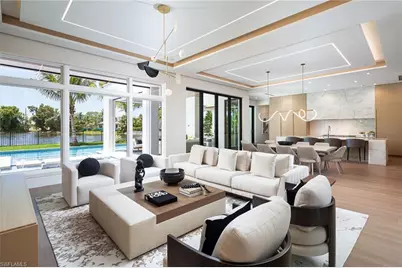 584 Banyan Blvd, Naples, FL 34102 - Photo 4