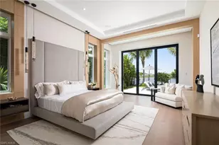 584 Banyan Blvd, Naples, FL 34102 - Photo 20