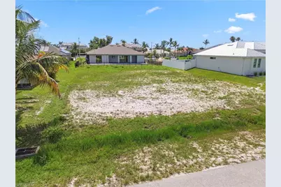 1105 NW 43rd Ave, Cape Coral, FL 33993 - Photo 12