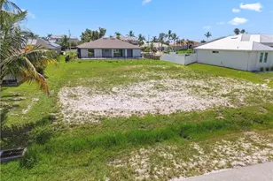 1105 NW 43rd Ave, Cape Coral, FL 33993 - Photo 12