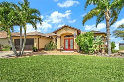 1428 NW 38th Ave, Cape Coral, FL 33993 - Photo 1