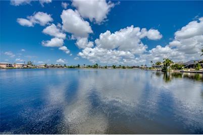 4622 SW Santa Barbara Pl #209, Cape Coral, FL 33914 - Photo 1