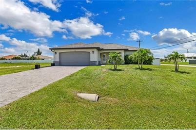 530 NW 7th Ave, Cape Coral, FL 33993 - Photo 1