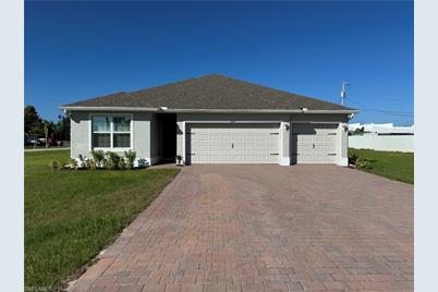 224 NE 17th Ave, Cape Coral, FL 33909 - Photo 1