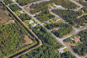 376 Charwood Ave S, Lehigh Acres, FL 33974 - Photo 4
