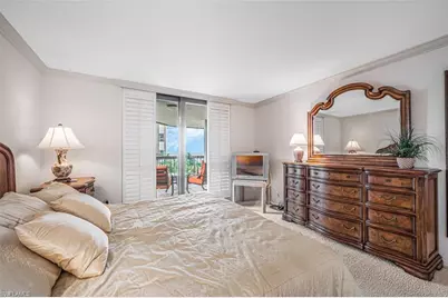 4551 Gulf Shore Blvd N #605, Naples, FL 34103 - Photo 20