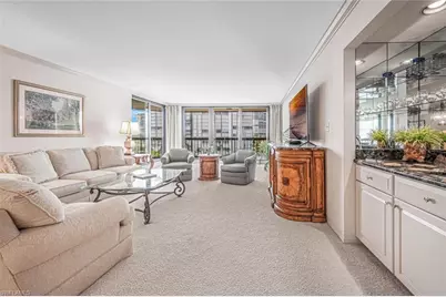4551 Gulf Shore Blvd N #605, Naples, FL 34103 - Photo 8