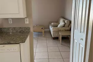 305 NE 27th St, Cape Coral, FL 33909 - Photo 10