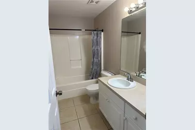 305 NE 27th St, Cape Coral, FL 33909 - Photo 8