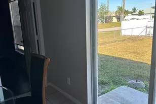 305 NE 27th St, Cape Coral, FL 33909 - Photo 4