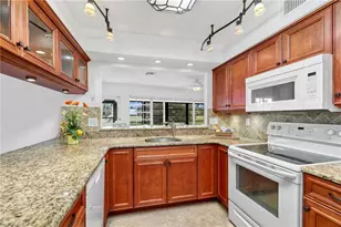 1381 N Brandywine Cir, Fort Myers, FL 33919 - Photo 8