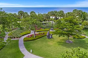 300 Park Shore Dr, Naples, FL 34103 - Photo 28