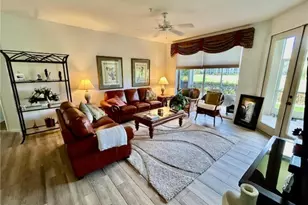 8225 Danbury Blvd E, Naples, FL 34120 - Photo 6