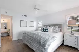 5501 Heron Point Dr, Naples, FL 34108 - Photo 12