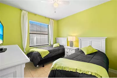 106 SE 5th St, Cape Coral, FL 33990 - Photo 36