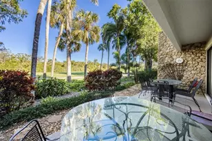 105 Clubhouse Dr, Naples, FL 34105 - Photo 1