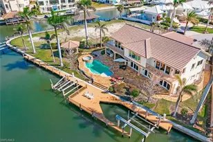 342 Germain Ave, Naples, FL 34108 - Photo 12